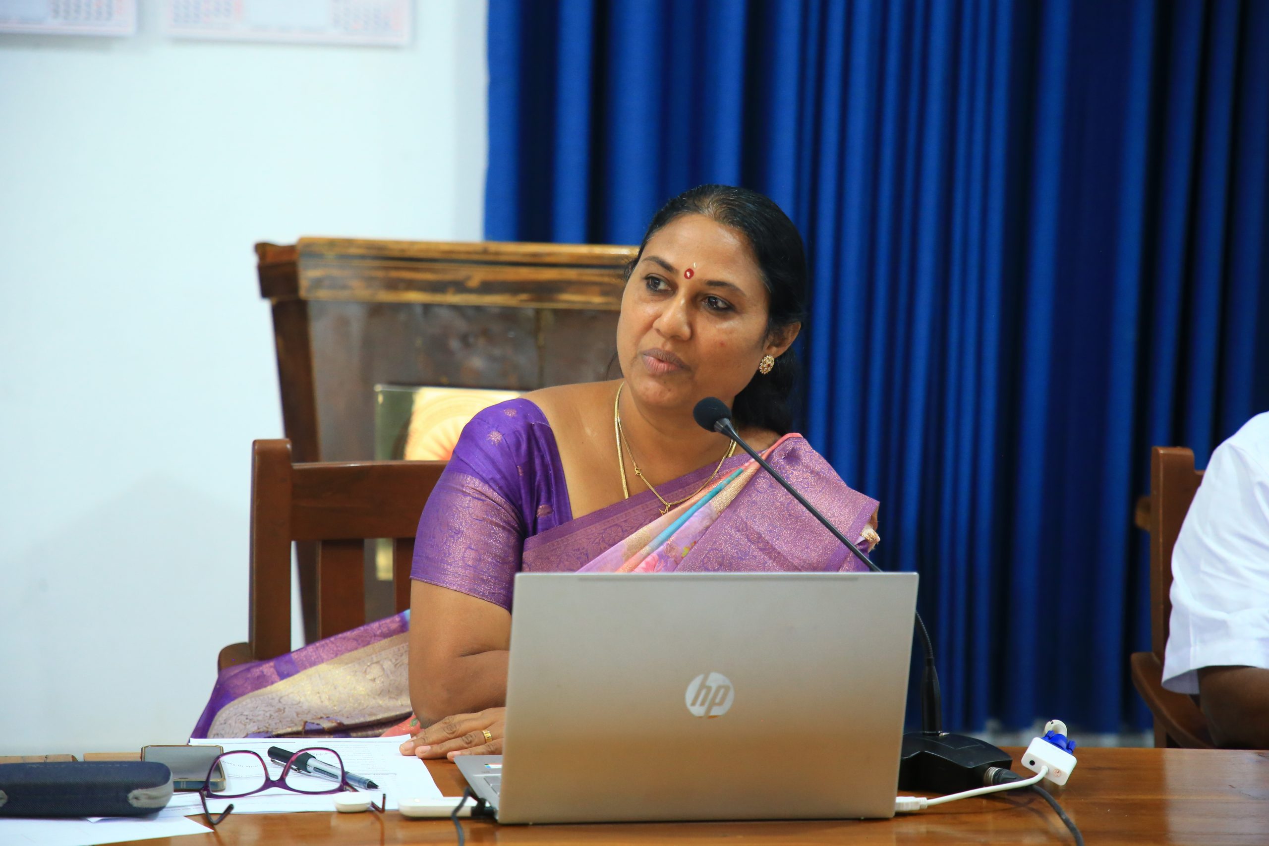 2. Presentation by the Director